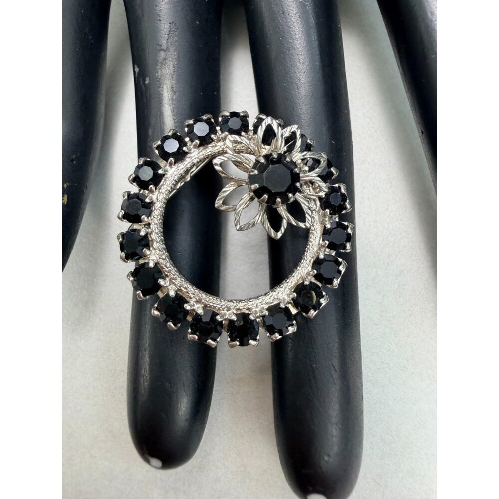 Vintage Black Rhinestone Circle Flower Brooch Silver Tone 1950s Elegant